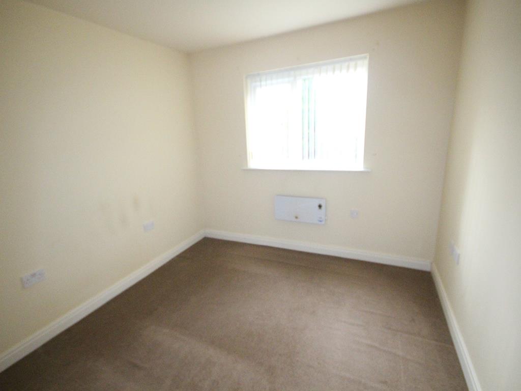2 bedroom flat To Let in Burnley - IMG_1669.jpg